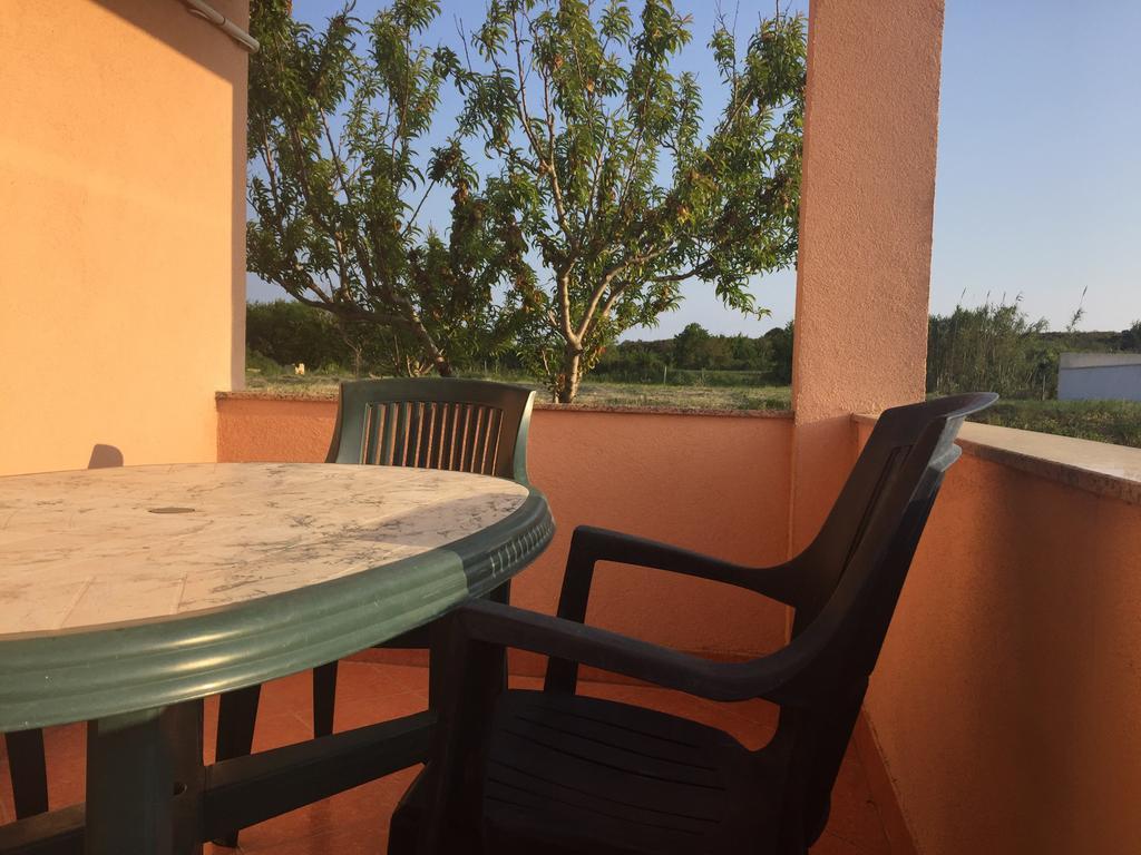 Sunny Rock Volme Apartments Banjole Exterior foto